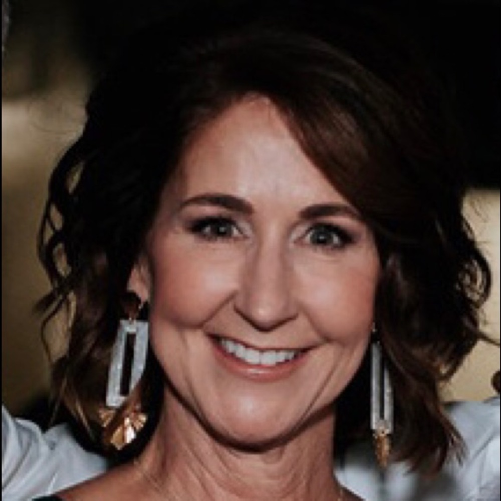 Meet your Posher, Julie